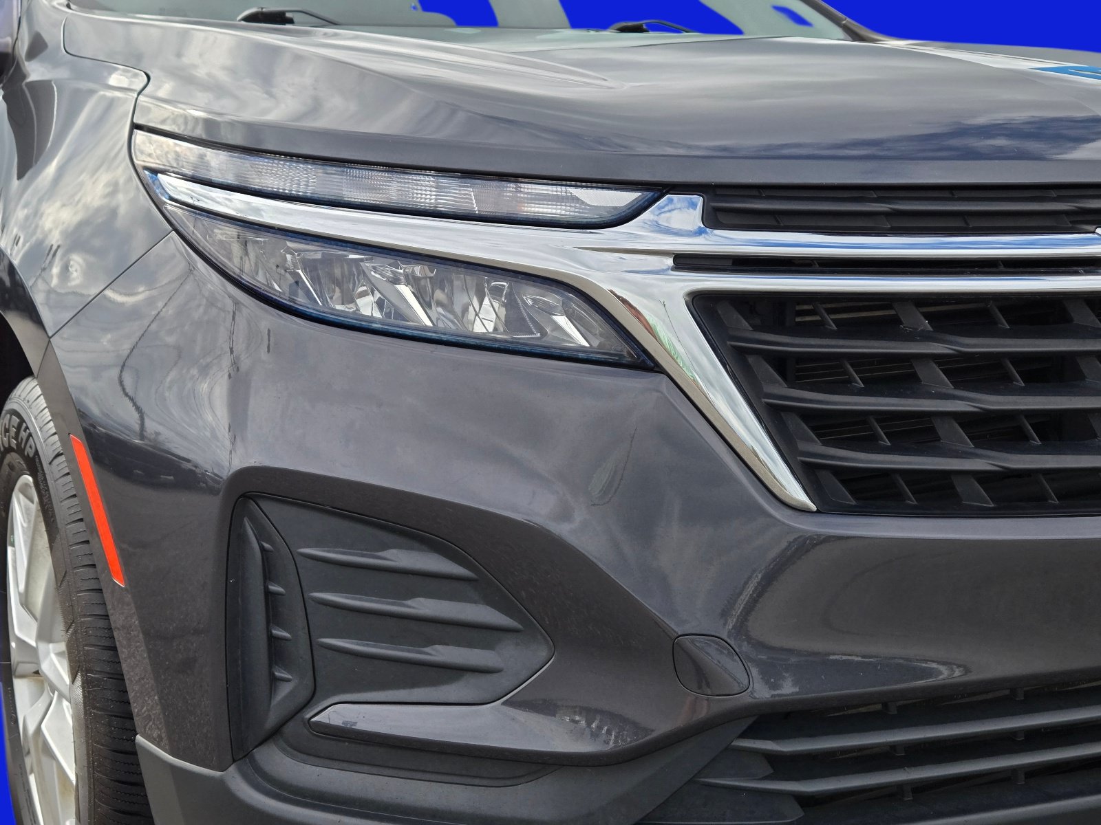 Used 2022 Chevrolet Equinox LS FWD image 3