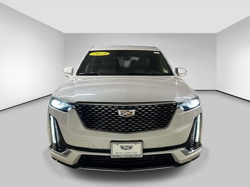 Used 2023 Cadillac XT6 Premium Luxury w/ Technology Package AWD/4WD image 8