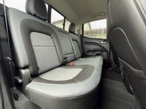 Used 2019 Chevrolet Colorado Z71 image 12