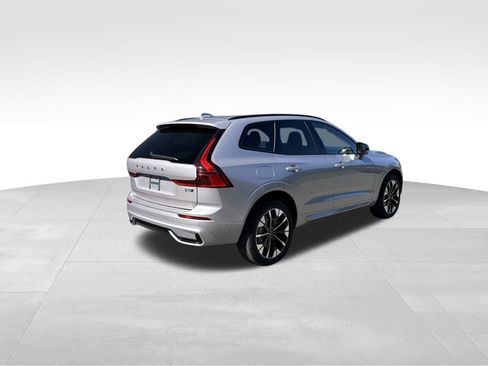 New 2026 Volvo XC60 B5 Plus w/ Climate Package image 6