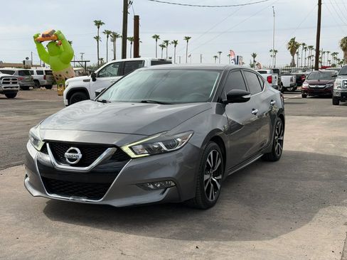 Used 2018 Nissan Maxima 3.5 SV FWD image 2
