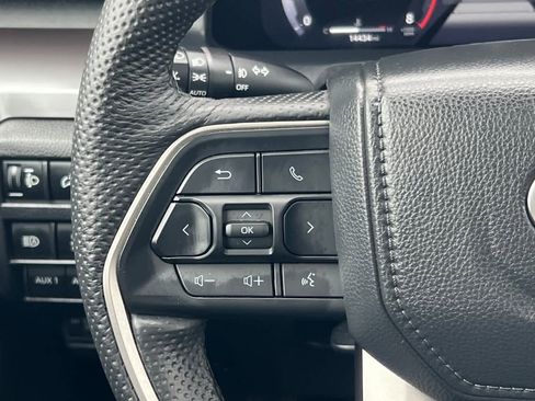 Certified 2024 Toyota Tacoma TRD Off-Road w/ TRD Off Road Premium Package AWD/4WD image 25
