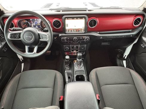 Used 2023 Jeep Wrangler Unlimited Rubicon AWD/4WD image 27
