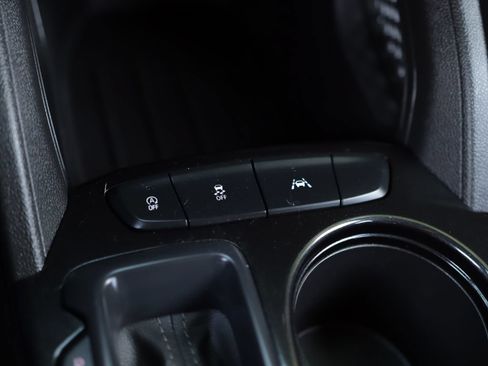Used 2023 Chevrolet TrailBlazer LS FWD image 16