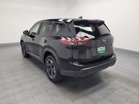 Used 2024 Nissan Rogue SV FWD image 5