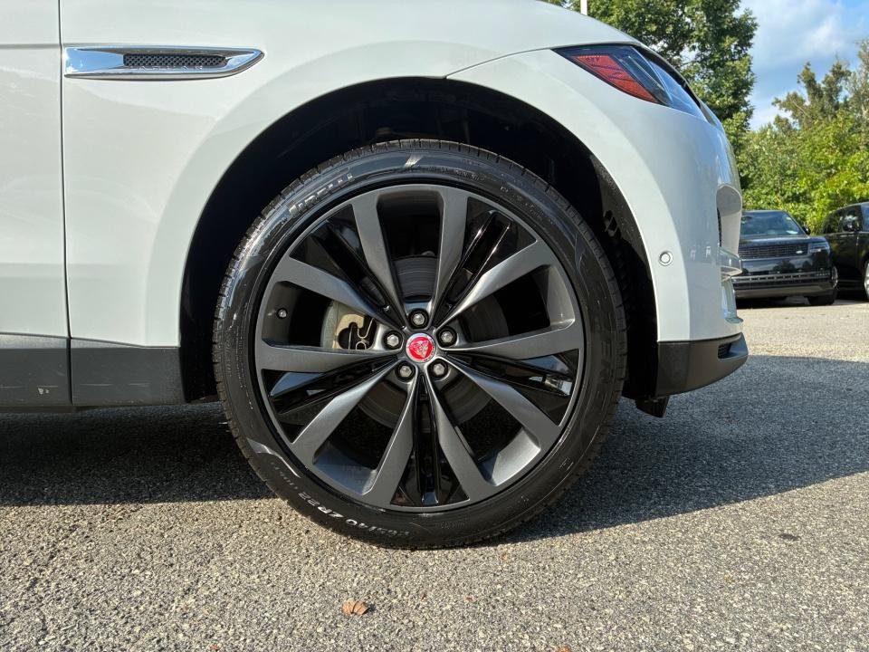 Used 2019 Jaguar F-PACE Prestige AWD/4WD image 25
