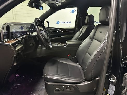 Used 2023 Cadillac Escalade ESV Luxury RWD image 10
