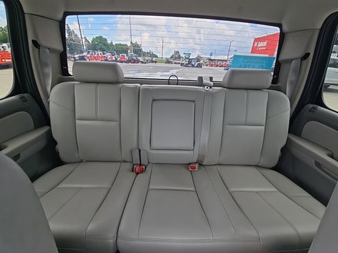 Used 2011 GMC Sierra 1500 SLT w/ SLT Convenience Package AWD/4WD image 28