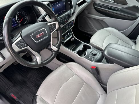 Used 2020 GMC Terrain SLT w/ Preferred Package image 11
