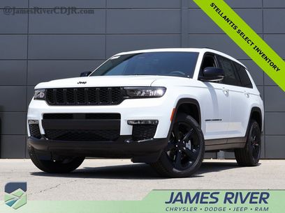 New 2025 Jeep Grand Cherokee L Limited w/ Black Appearance Package