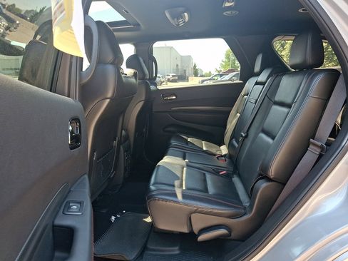 Used 2024 Dodge Durango GT AWD/4WD image 11