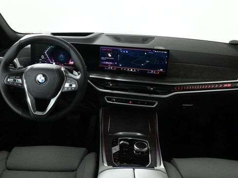 Used 2026 BMW X5 xDrive40i w/ Premium Package image 17