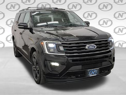 Used 2019 Ford Expedition Limited w/ Equipment Group 303A AWD/4WD image 24