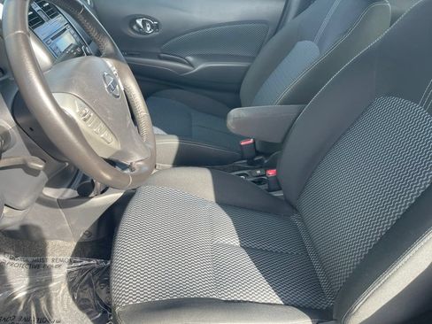 Used 2016 Nissan Versa Note SV FWD image 21