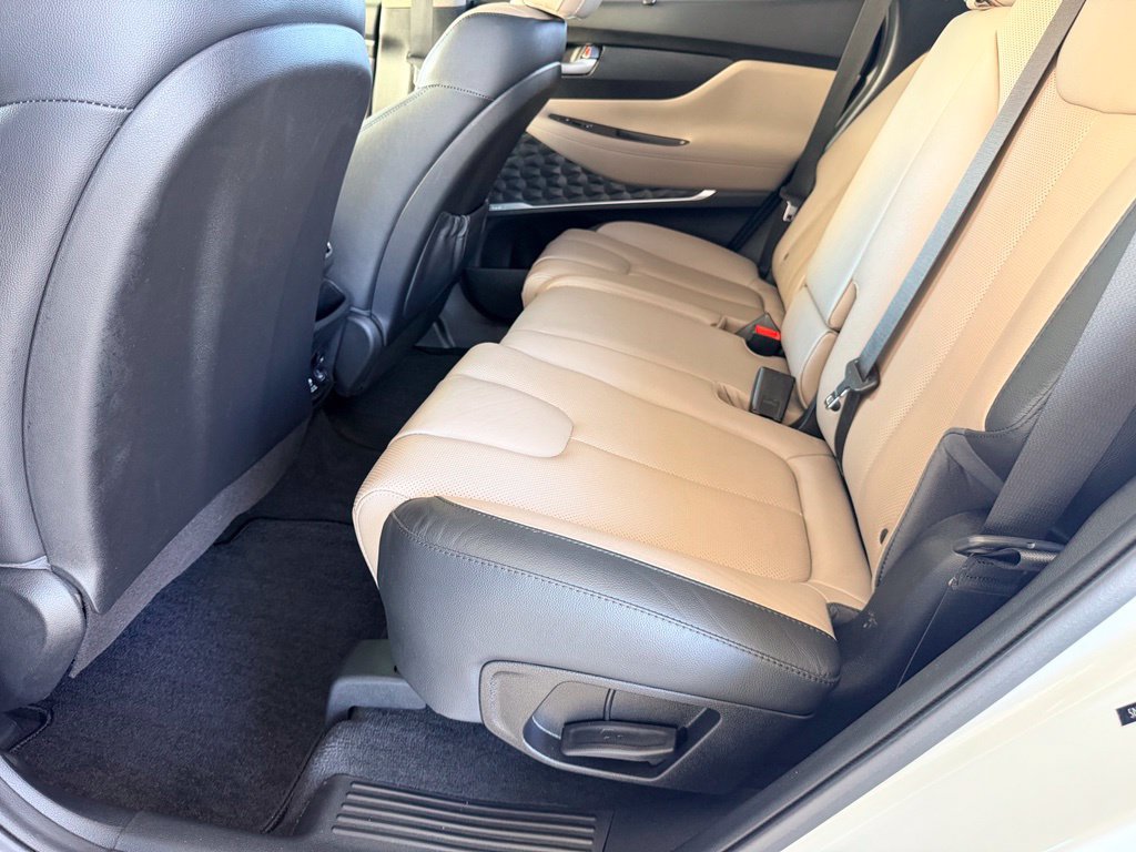 Used 2020 Hyundai Santa Fe Limited FWD image 32