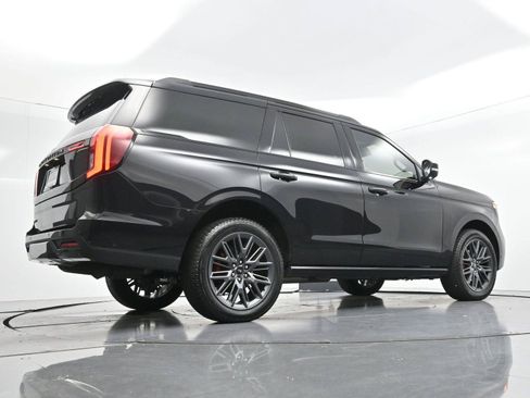 Used 2025 Ford Expedition Platinum w/ Stealth Performance Package AWD/4WD image 65