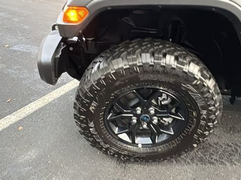 Used 2025 Jeep Wrangler Unlimited Sport S 4xe image 38