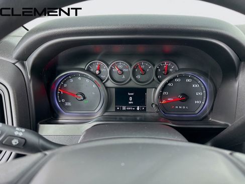 Used 2020 Chevrolet Silverado 1500 Custom w/ Custom Value Package image 16