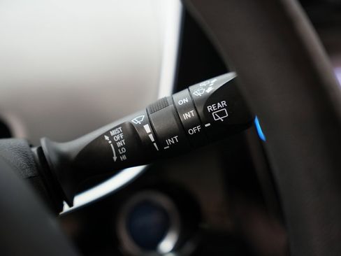 Used 2018 Toyota Prius Two w/ Prius Two Safety Plus Package image 15