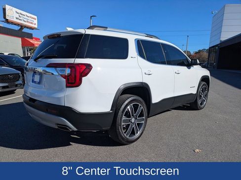 Used 2023 GMC Acadia SLT w/ Preferred Package image 4