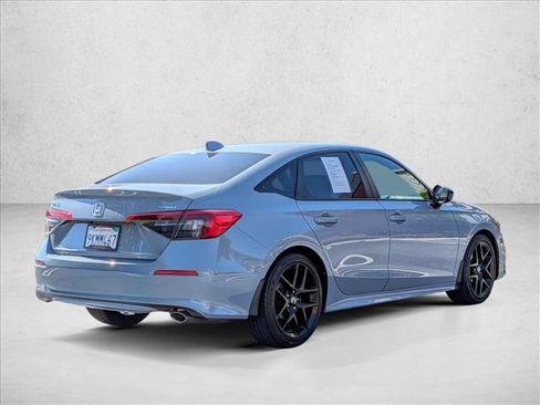 Used 2024 Honda Civic Sport image 5