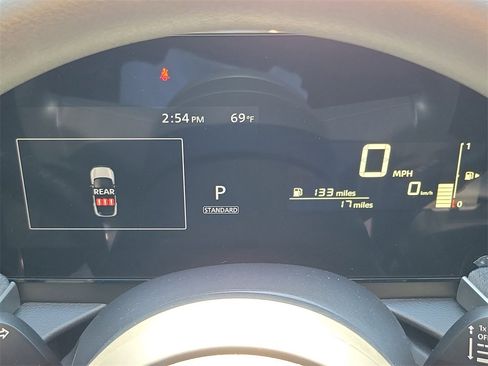 Used 2025 Nissan Kicks SV w/ Illumination Package image 26