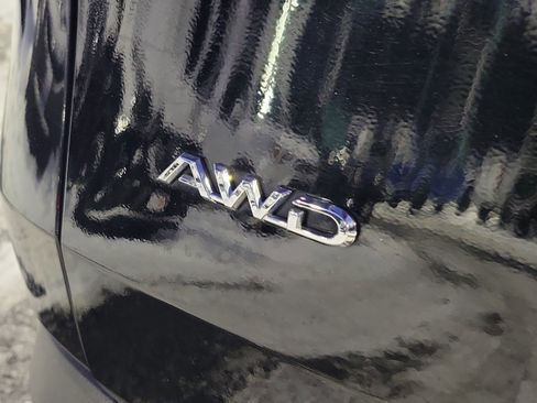 Certified 2024 Toyota Grand Highlander XLE image 8