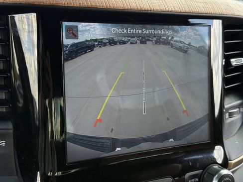 Used 2022 RAM 1500 Limited w/ Body Color Bumper Group AWD/4WD image 21