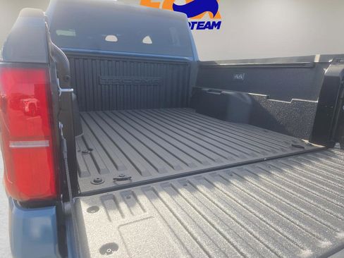 New 2026 Toyota Tacoma SR5 image 13