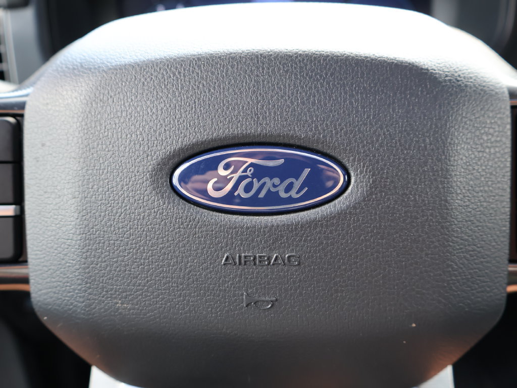 Used 2025 Ford F150 Platinum w/ Equipment Group 702A High AWD/4WD image 26