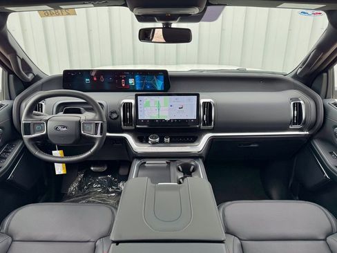 New 2026 Ford Expedition Max Platinum w/ Stealth Appearance Package image 42