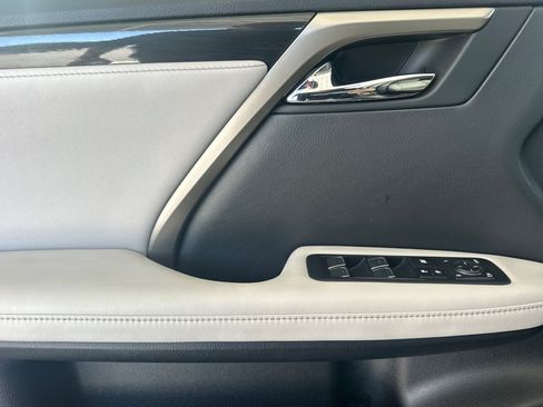 Used 2022 Lexus RX 350 FWD image 12