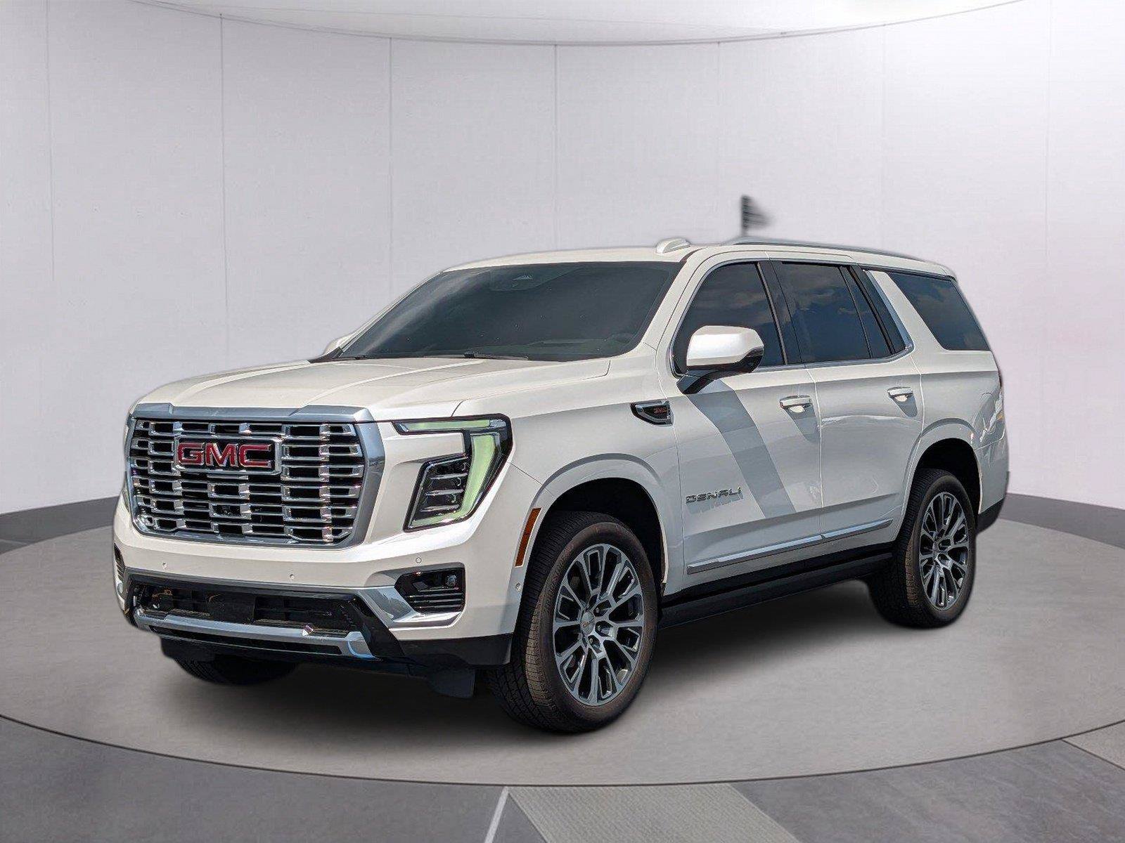 Used 2025 GMC Yukon Denali RWD image 1