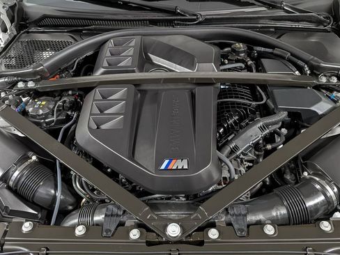 Used 2025 BMW M4 xDrive Competition w/ Executive Package image 45