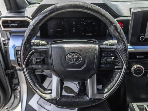 Used 2024 Toyota Tacoma TRD Off-Road AWD/4WD image 20