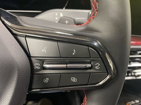 New 2026 Chevrolet Traverse RS w/ LPO, Floor Liner Package image 40