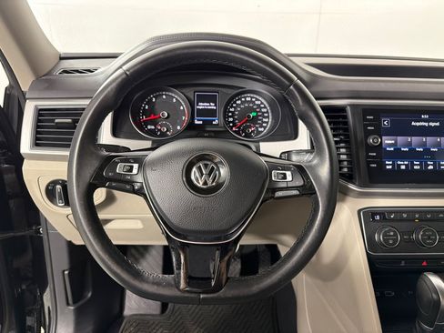 Used 2018 Volkswagen Atlas SE FWD image 13