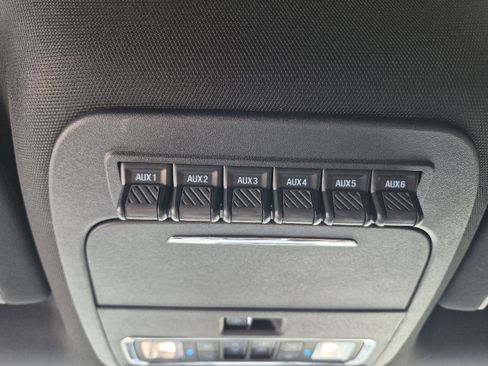 Certified 2024 Ford F250 Platinum w/ FX4 Off-Road Package image 26