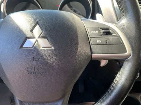 Used 2015 Mitsubishi Outlander Sport SE FWD image 8