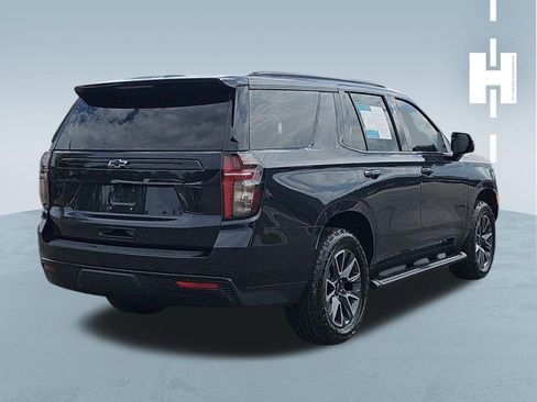Used 2023 Chevrolet Tahoe Z71 w/ Luxury Package AWD/4WD image 4