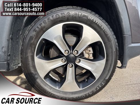 Used 2018 Jeep Compass Latitude w/ Popular Equipment Group image 35