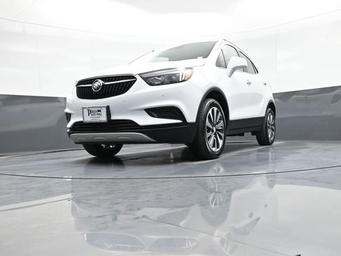 Used 2021 Buick Encore Preferred w/ Safety Package II AWD/4WD image 25