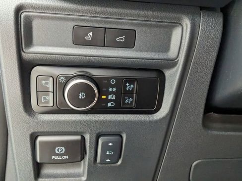 Used 2024 Ford Expedition Max Platinum image 24