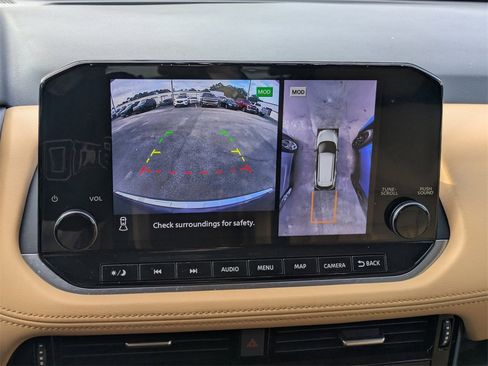 Used 2023 Nissan Rogue Platinum w/ Platinum Premium Package image 21