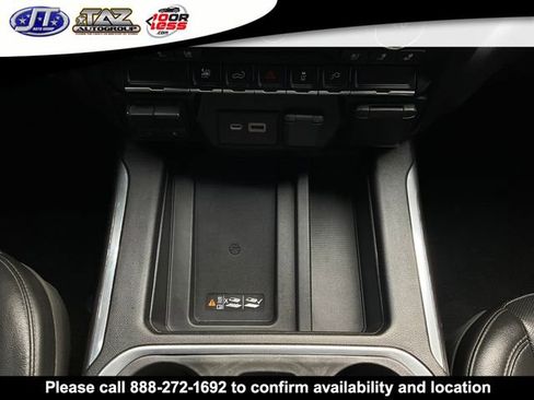 Used 2020 Chevrolet Silverado 2500 LTZ w/ LTZ Convenience Package image 18