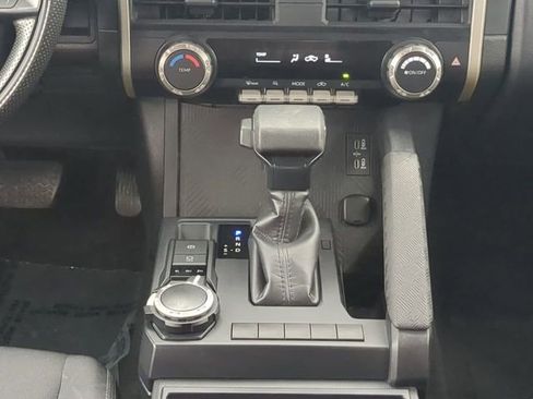 Certified 2024 Toyota Tacoma SR image 19