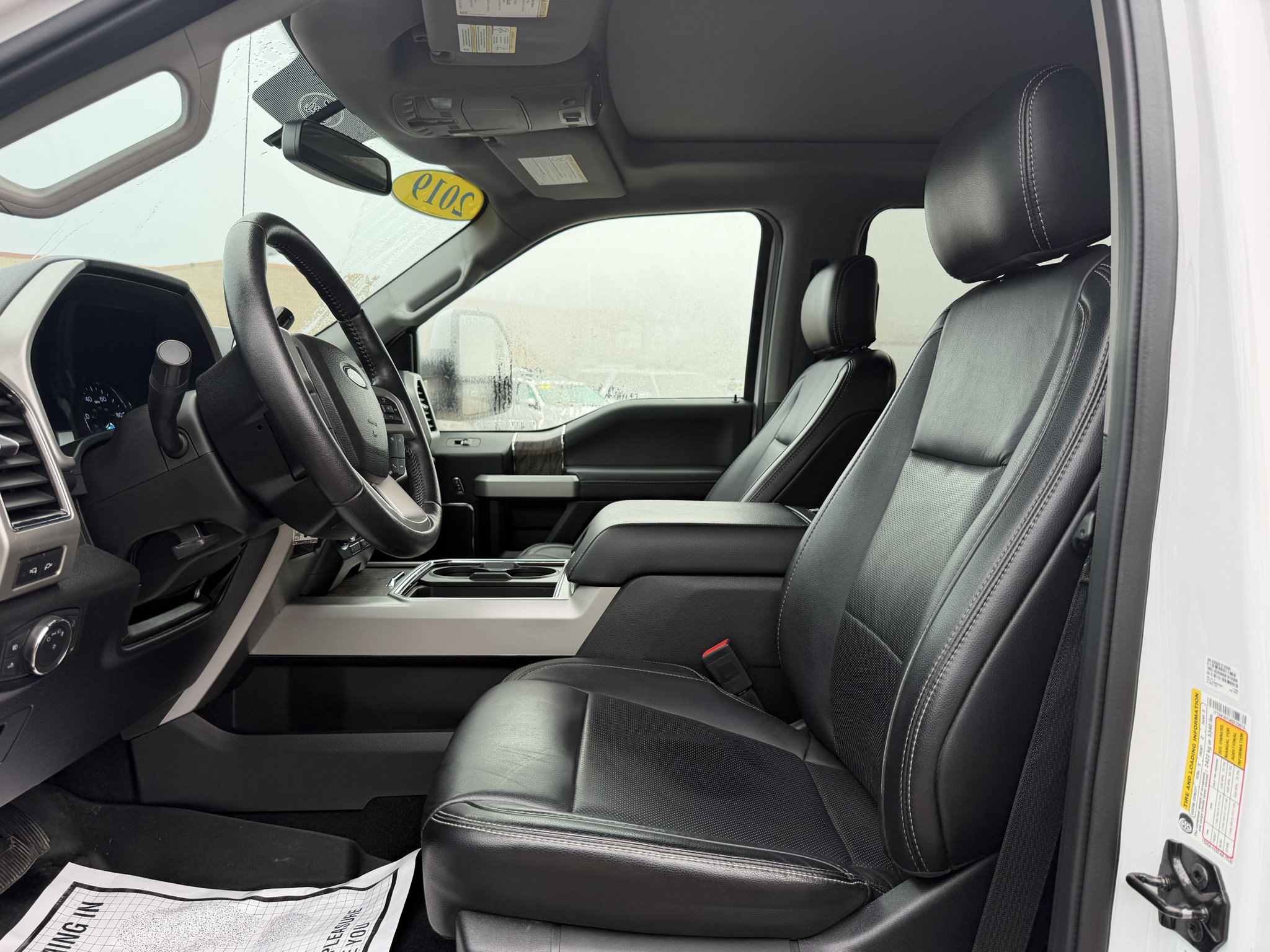 Used 2019 Ford F350 Lariat w/ Lariat Value Package AWD/4WD image 7