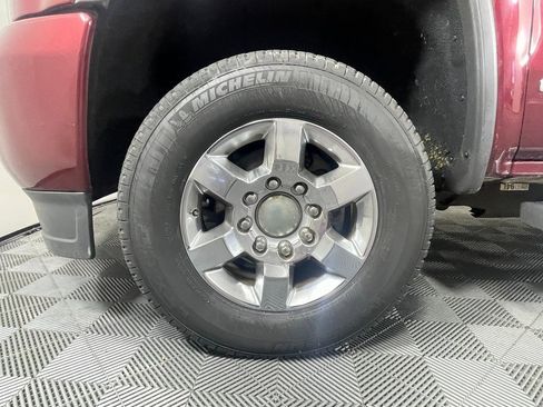 Used 2016 GMC Sierra 3500 Denali w/ Driver Alert Package image 11