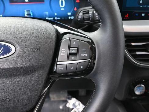Used 2024 Ford Escape Platinum AWD/4WD image 28