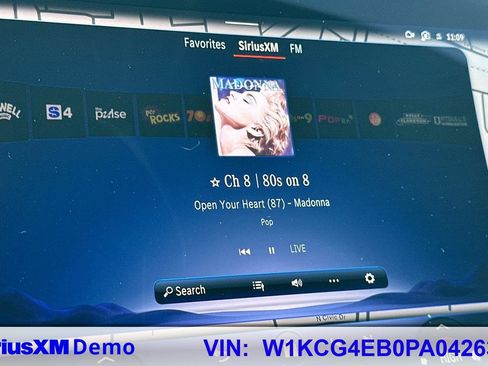 Certified 2023 Mercedes-Benz EQS 580 4MATIC Sedan image 37